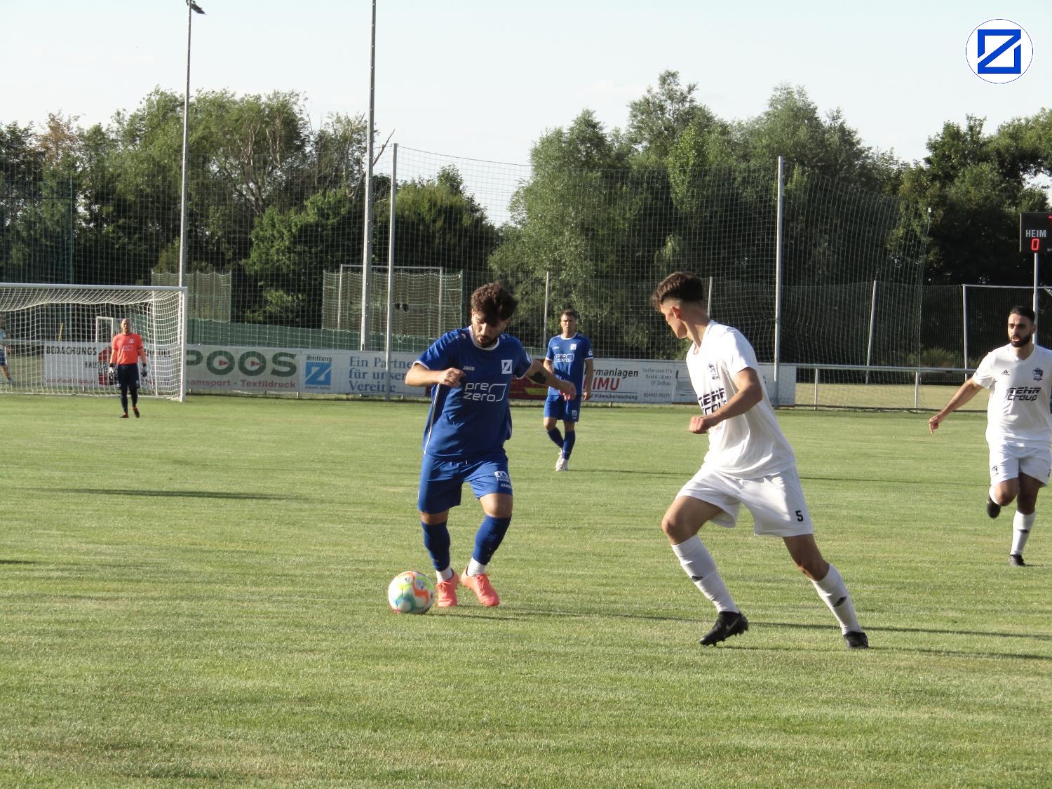 Bild: SV Blau-Weiß Zorbau - SV Blau-Weiß Farnstädt 7:0 (0:0) - Farnstaedt013