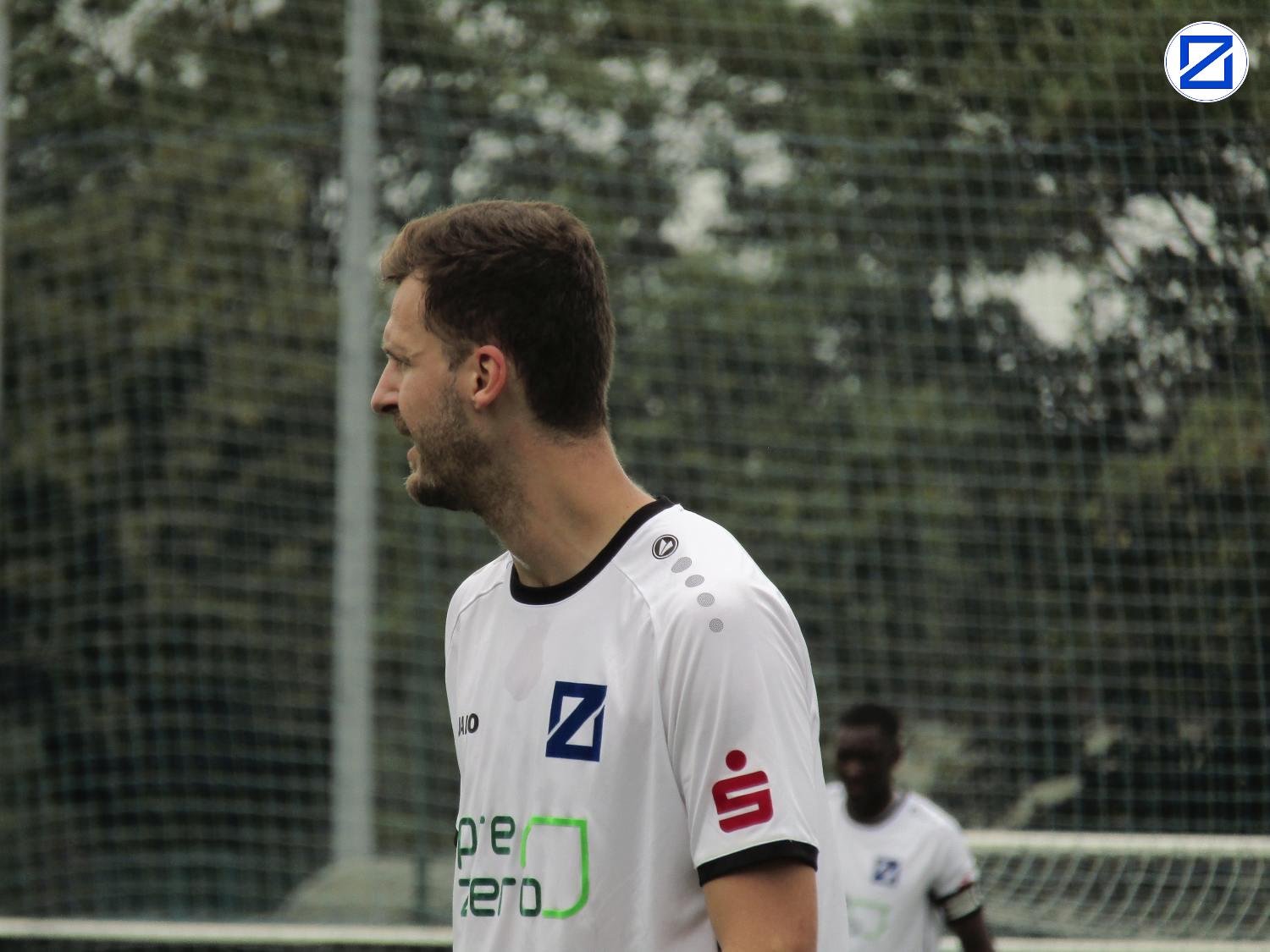 Bild: SV Blau-Weiß Zorbau - Bischofswerdaer FV 2:2 (1:0) - Bischofswerda05
