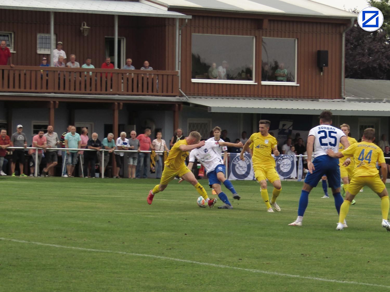 Bild: SV Blau-Weiß Zorbau - Bischofswerdaer FV 2:2 (1:0) - Bischofswerda16