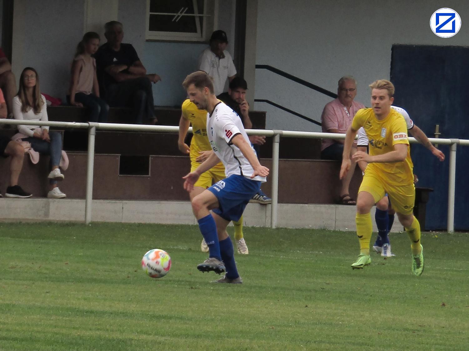 Bild: SV Blau-Weiß Zorbau - Bischofswerdaer FV 2:2 (1:0) - Bischofswerda22