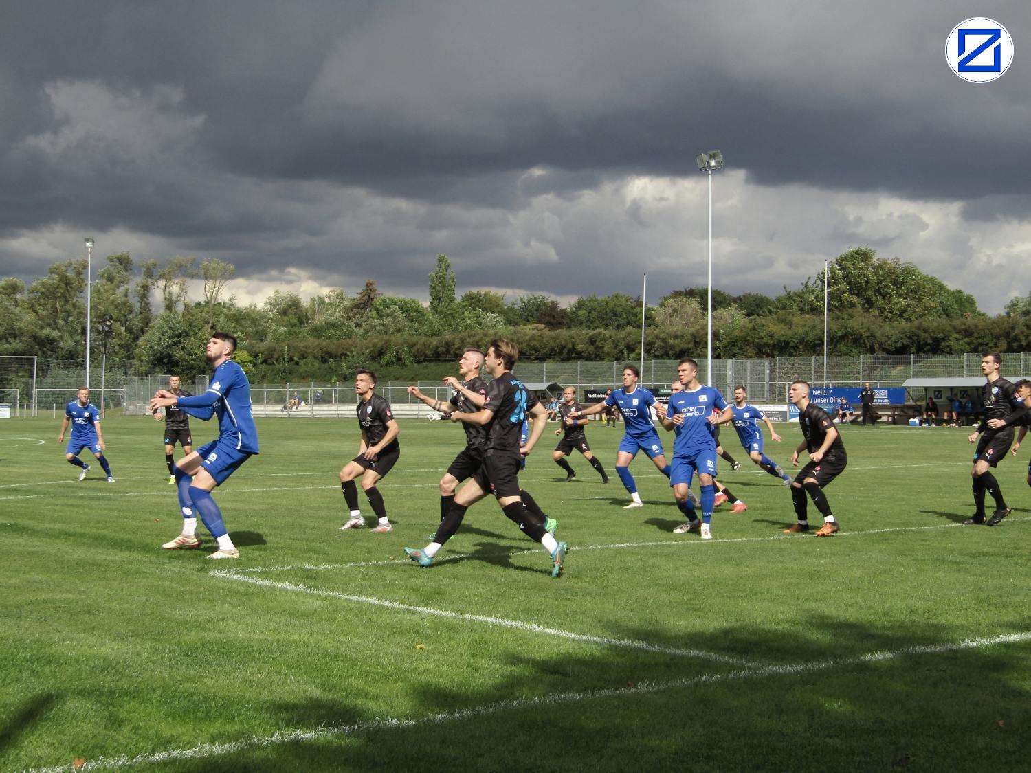 Bild: SV Blau-Weiß Zorbau - FSV Wacker 90 Nordhausen 3:0 (0:0) - Nordhausen010