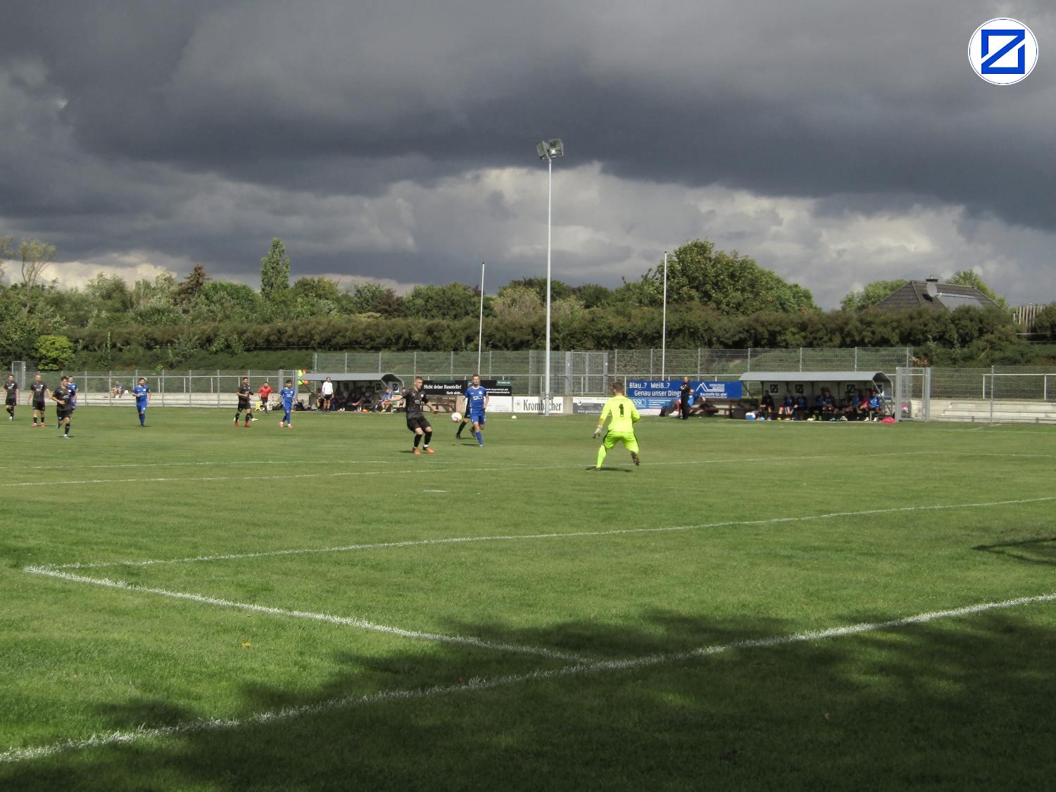 Bild: SV Blau-Weiß Zorbau - FSV Wacker 90 Nordhausen 3:0 (0:0) - Nordhausen011