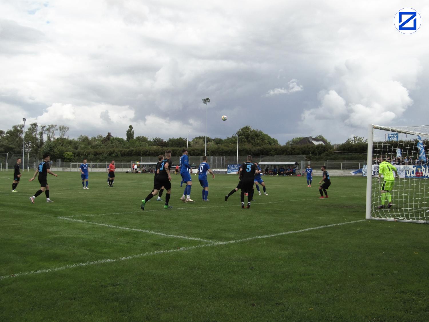 Bild: SV Blau-Weiß Zorbau - FSV Wacker 90 Nordhausen 3:0 (0:0) - Nordhausen024