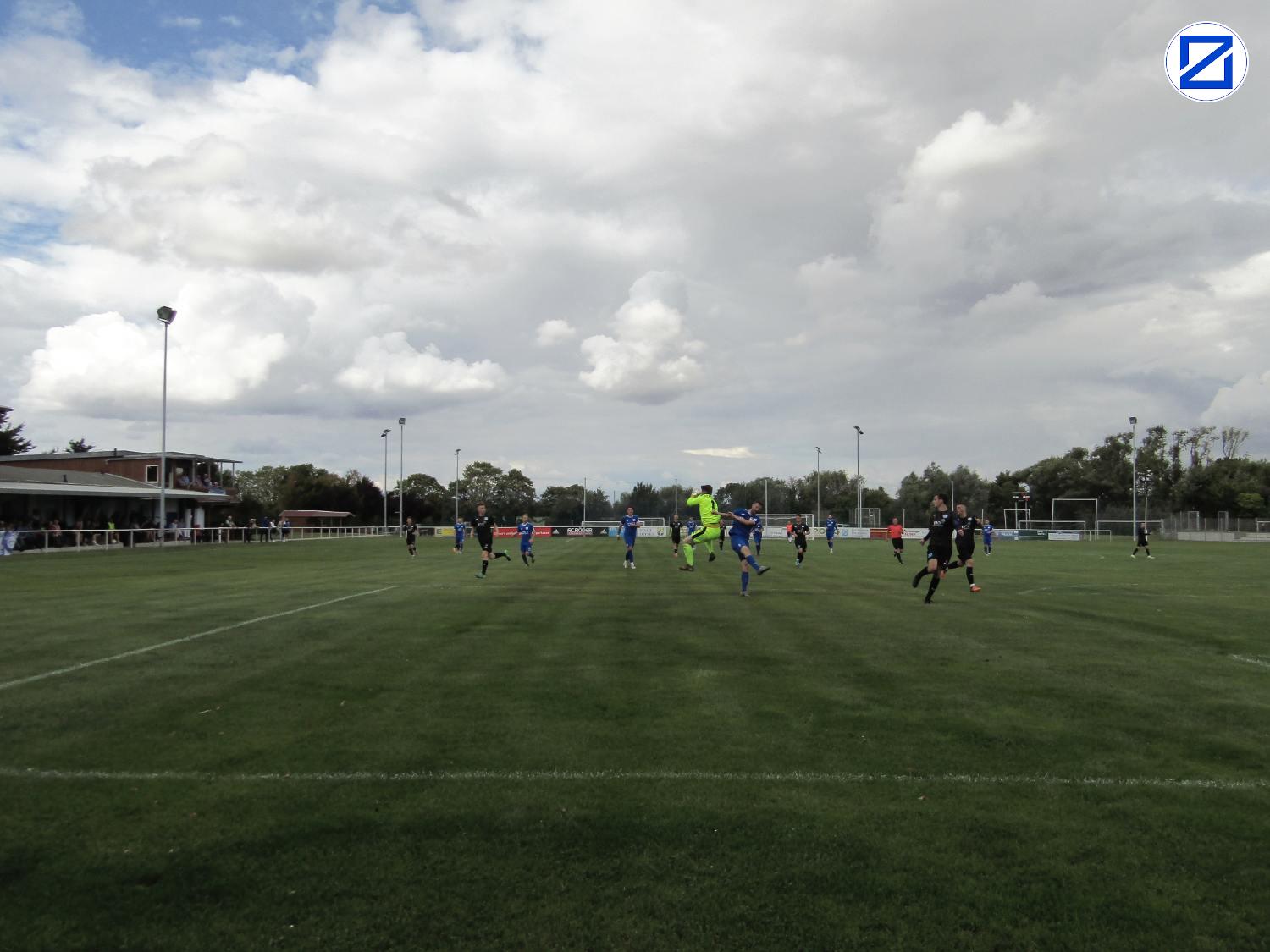 Bild: SV Blau-Weiß Zorbau - FSV Wacker 90 Nordhausen 3:0 (0:0) - Nordhausen026