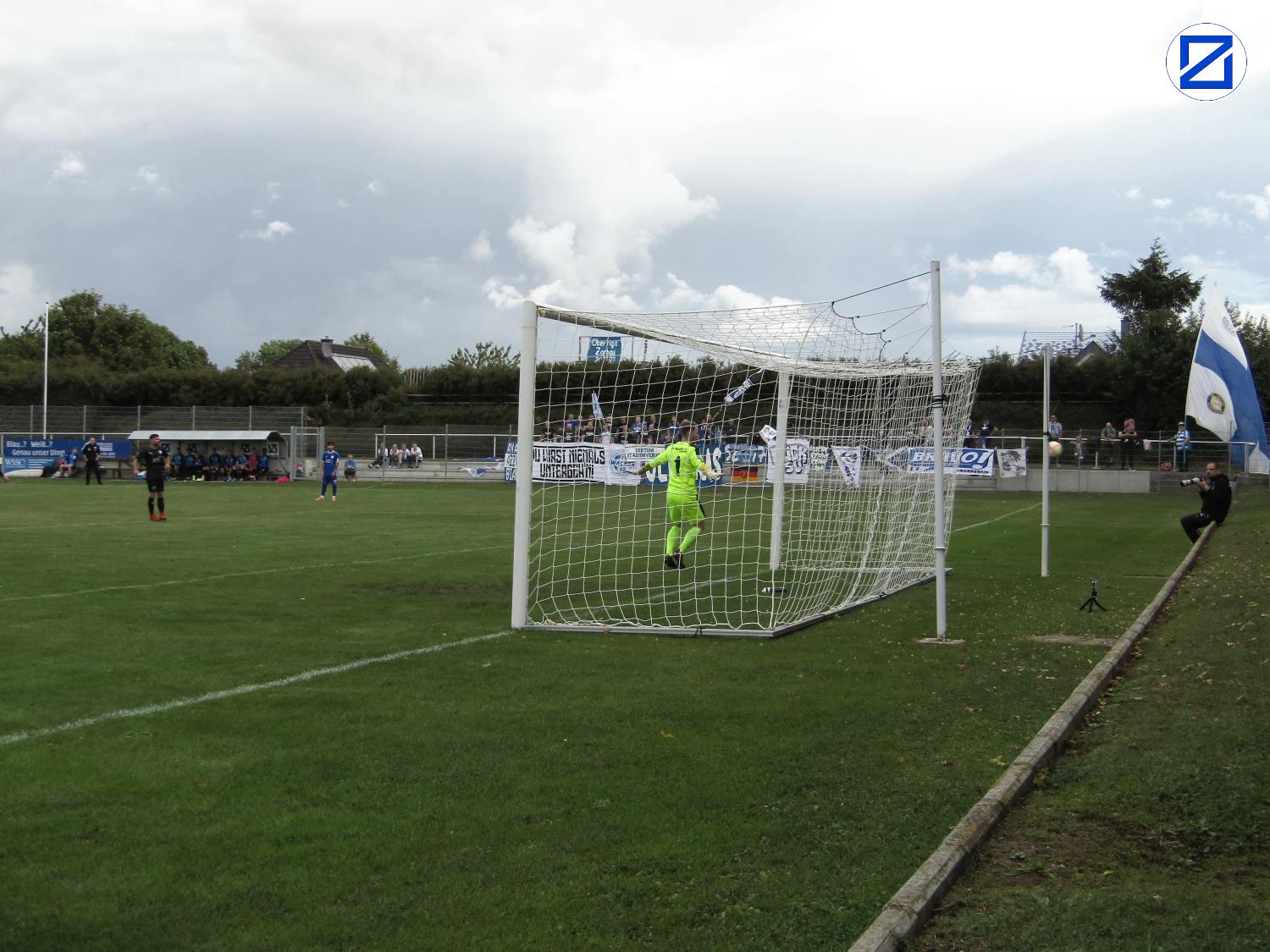 Bild: SV Blau-Weiß Zorbau - FSV Wacker 90 Nordhausen 3:0 (0:0) - Nordhausen030