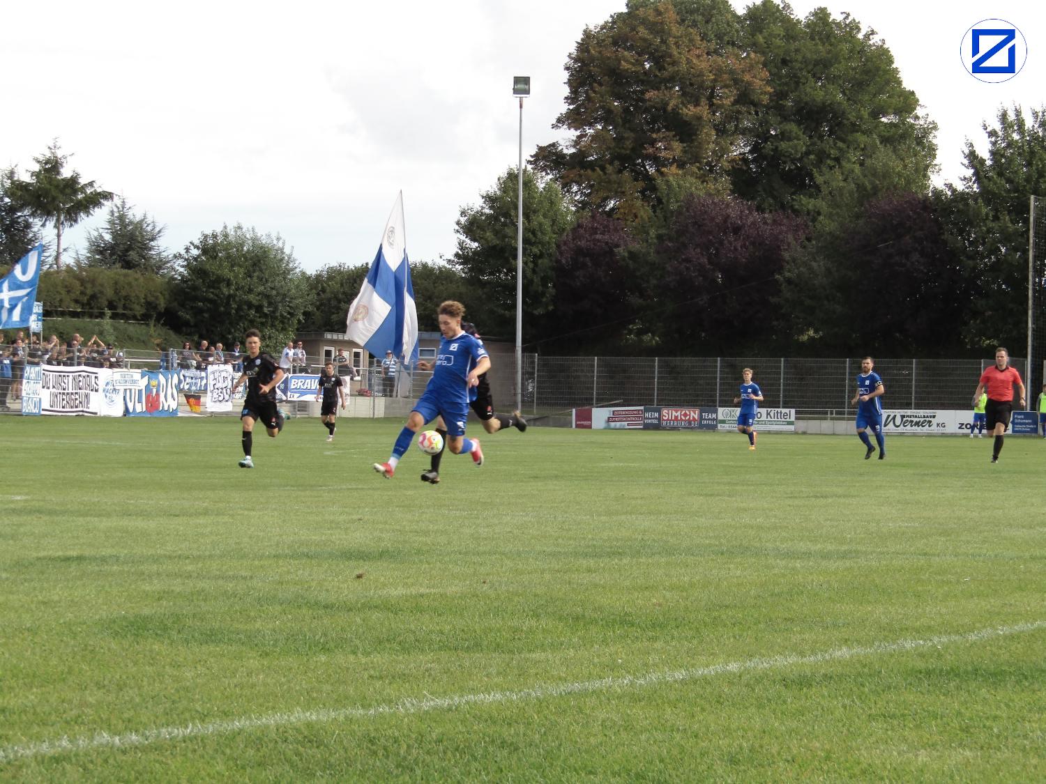 Bild: SV Blau-Weiß Zorbau - FSV Wacker 90 Nordhausen 3:0 (0:0) - Nordhausen039