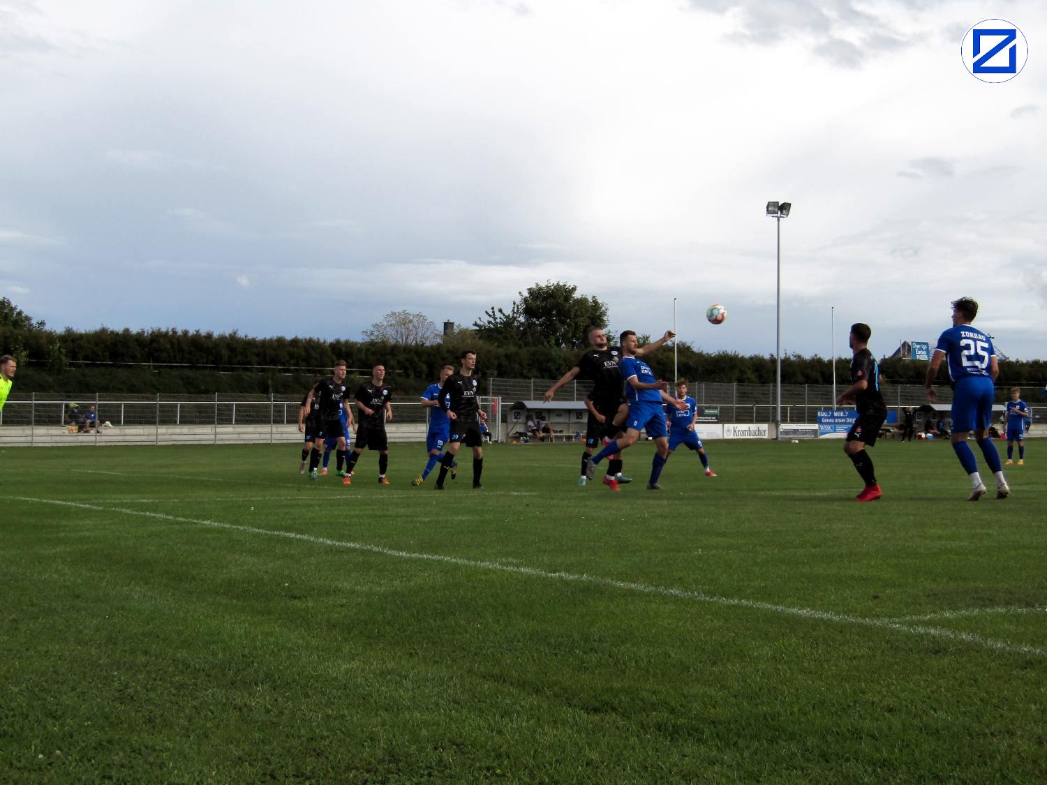 Bild: SV Blau-Weiß Zorbau - FSV Wacker 90 Nordhausen 3:0 (0:0) - Nordhausen042