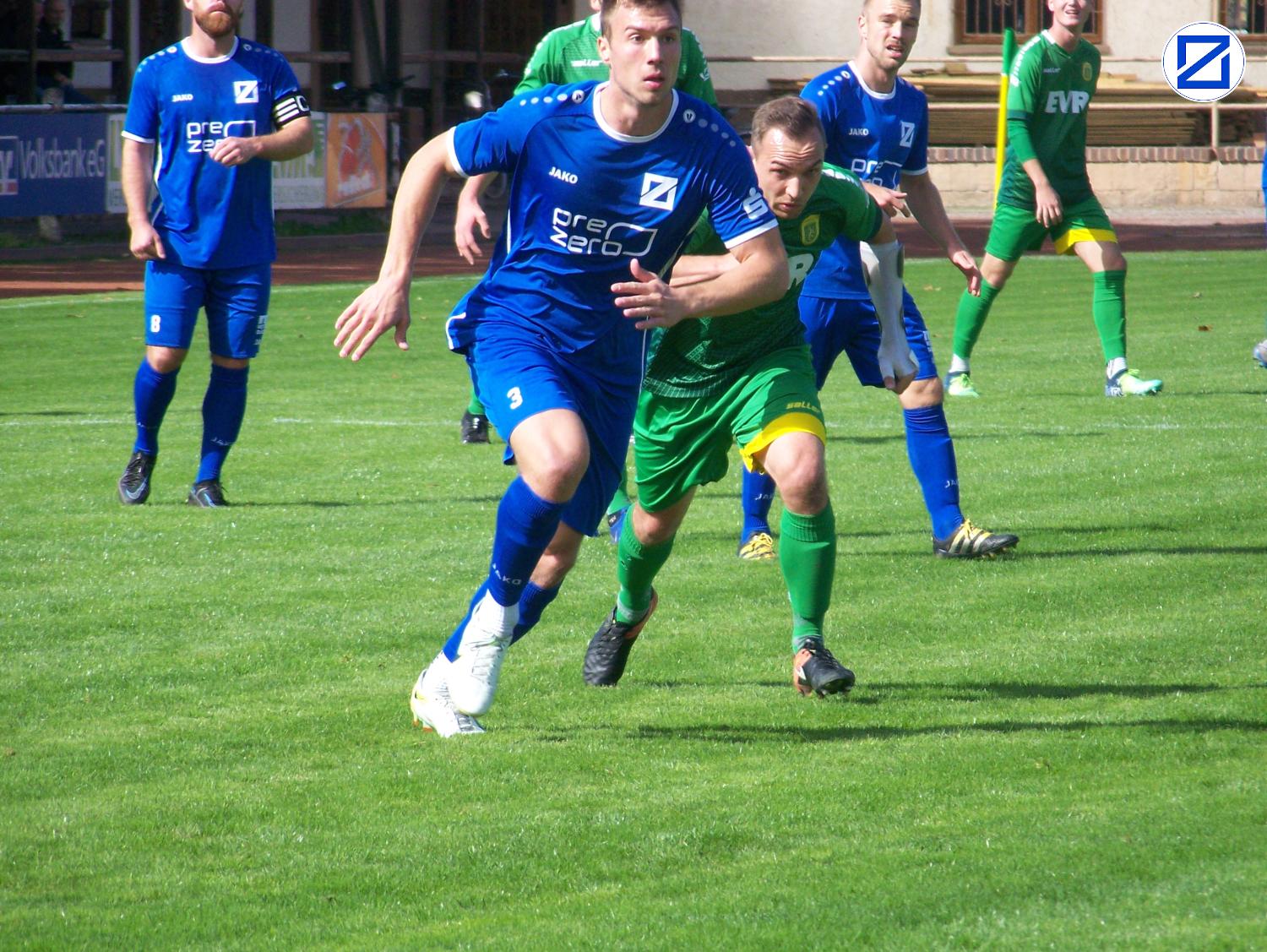 Bild: FC Einheit Rudolstadt - SV Blau-Weiß Zorbau 1:1 (1:0) - Rudolstadt005