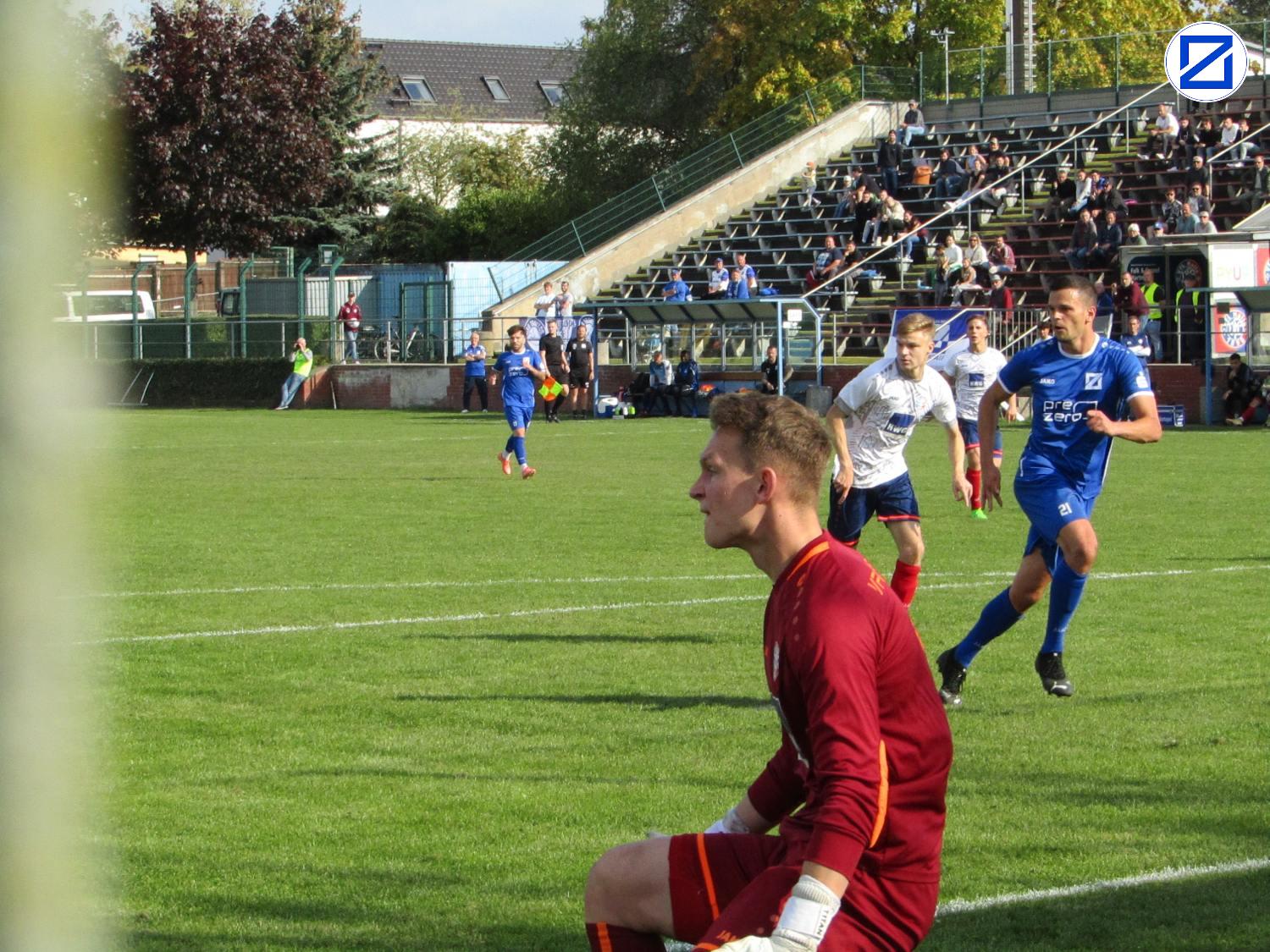 Bild: VfL Halle 96 - SV Blau-Weiß Zorbau 0:3 (0:0) - Vfl Halle010