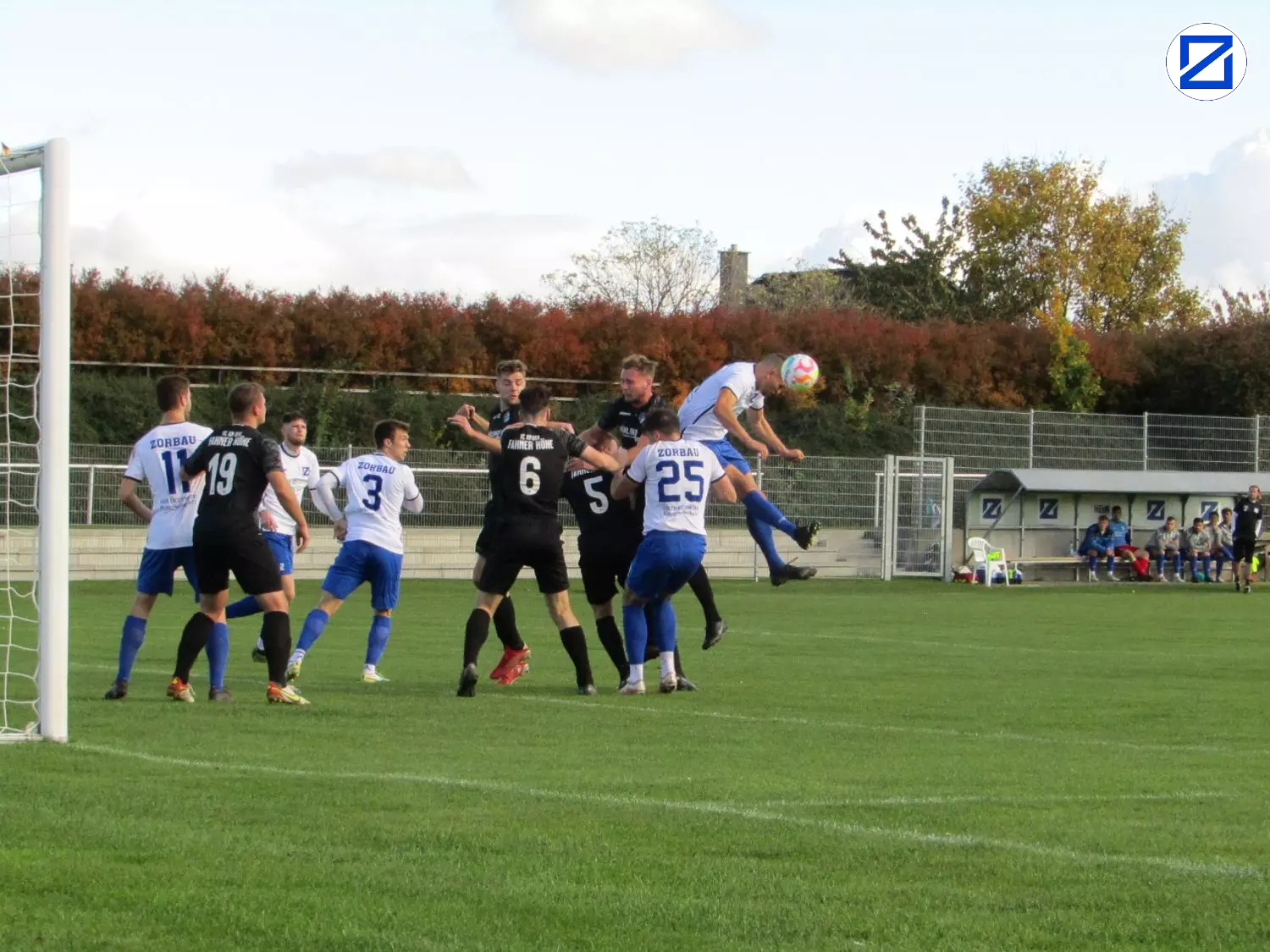 Bild: SV Blau-Weiß Zorbau - FC An der Fahner Höhe 1:6 (1:3) - Zorbau_gegen_fahner_hoehe_1_025