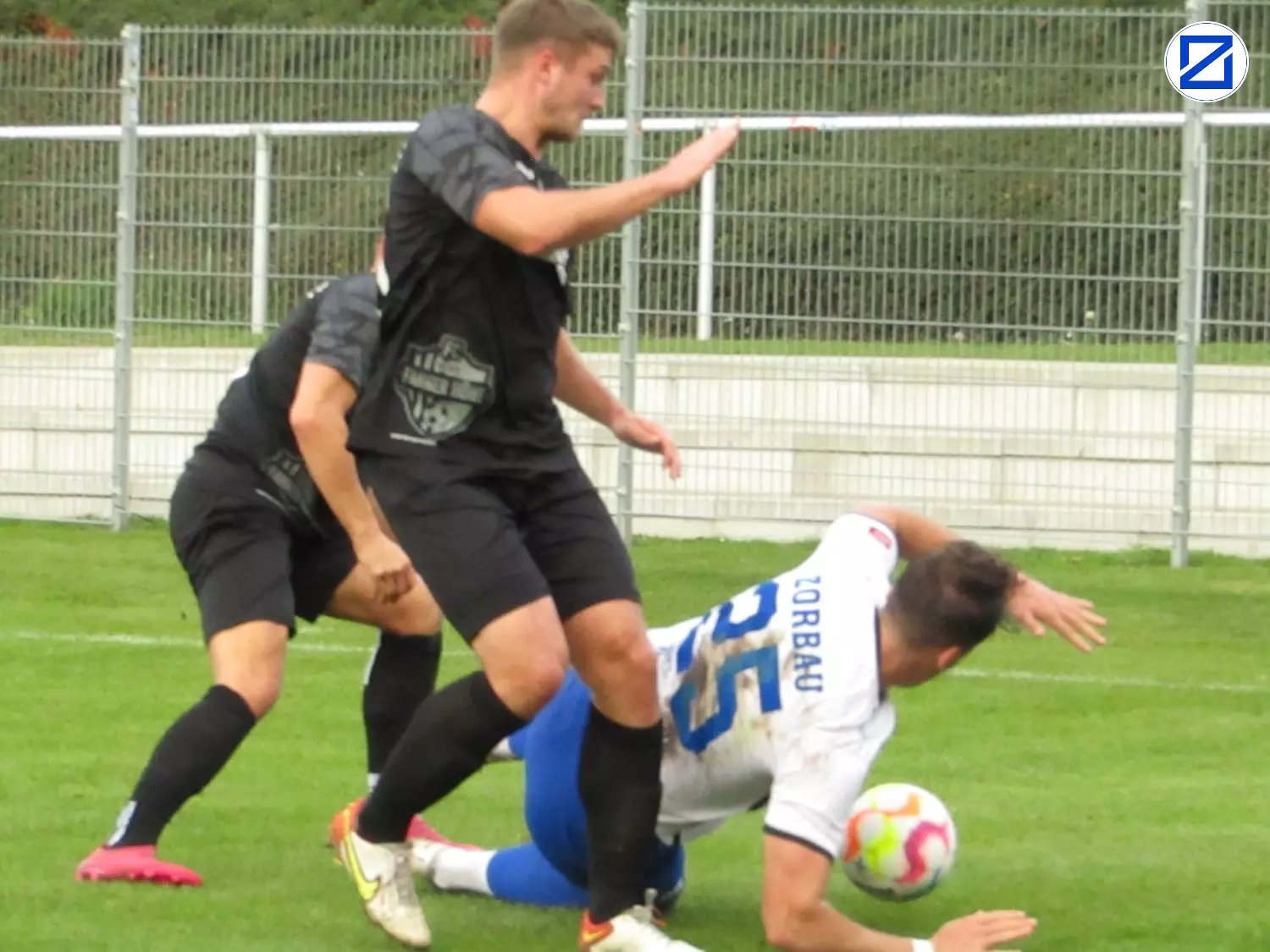 Bild: SV Blau-Weiß Zorbau - FC An der Fahner Höhe 1:6 (1:3) - Zorbau_gegen_fahner_hoehe_2_019