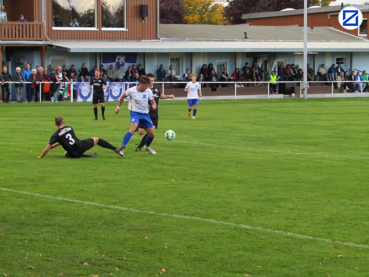 Bild: SV Blau-Weiß Zorbau - FC An der Fahner Höhe 1:6 (1:3) - Zorbau_gegen_fahner_hoehe_2_043