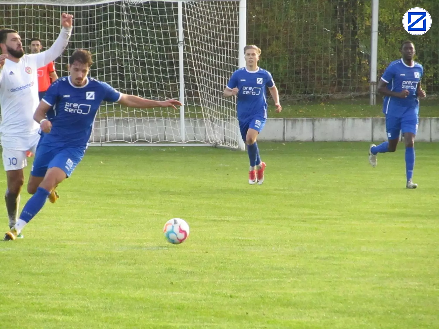 Bild: SV Blau-Weiß Zorbau - SV 1890 Westerhausen 2:3 (1:1) - Zorbau 1007
