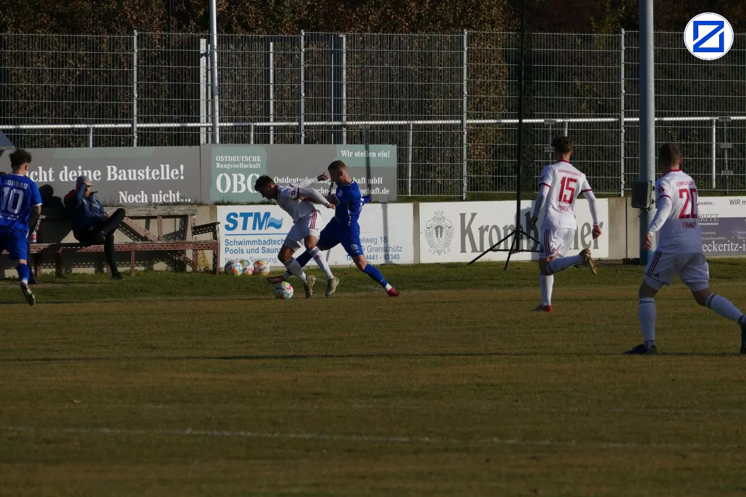 Bild: SV Blau-Weiß Zorbau - Ludwigsfelder FC 3:1 (2:1) - Zorbau Ludwigfelde006