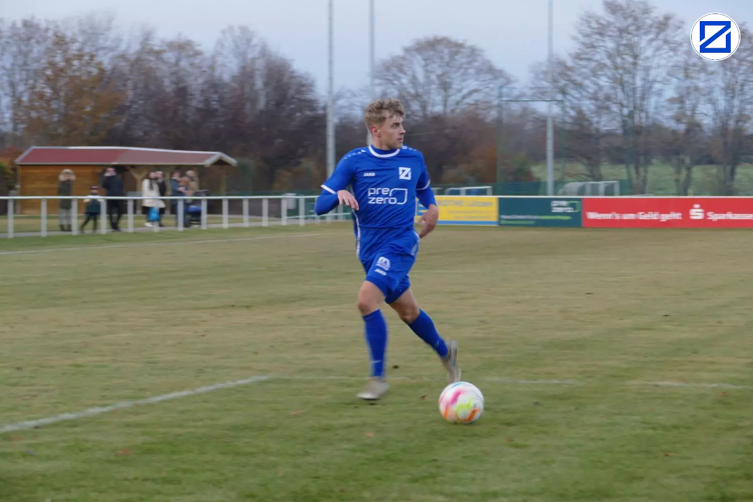 Bild: SV Blau-Weiß Zorbau - Ludwigsfelder FC 3:1 (2:1) - Zorbau Ludwigfelde050