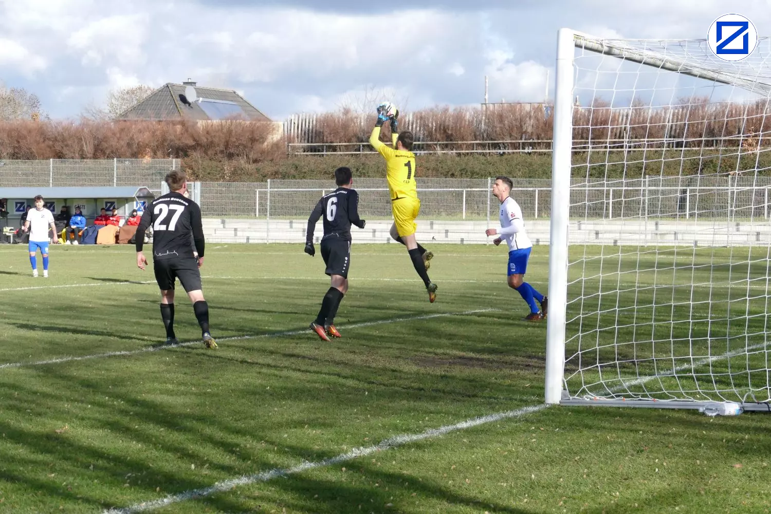 Bild: SV Blau-Weiß Zorbau – FSV Budissa Bautzen 1:2 (1:1) - Zorbau Bautzen011