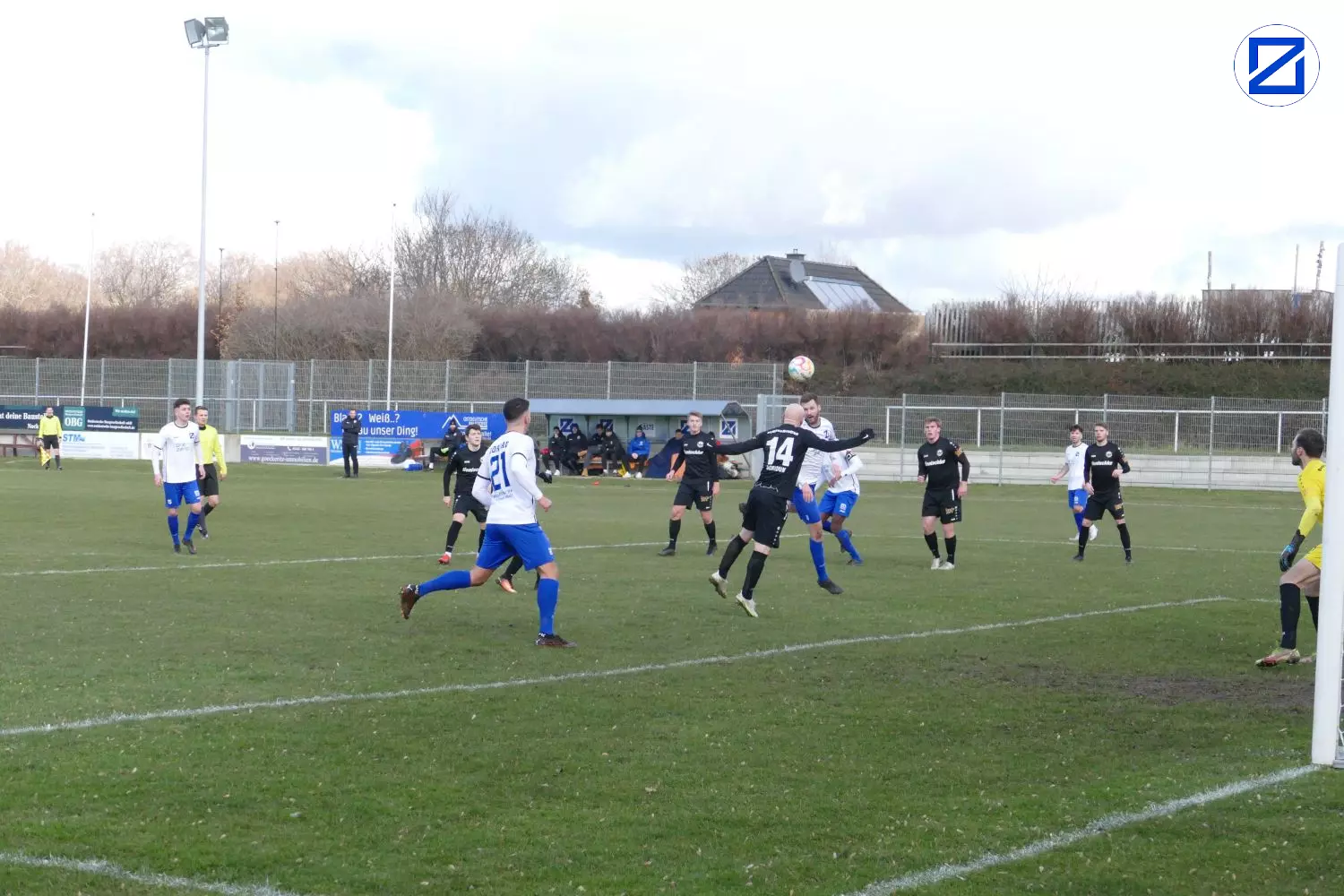Bild: SV Blau-Weiß Zorbau – FSV Budissa Bautzen 1:2 (1:1) - Zorbau Bautzen023