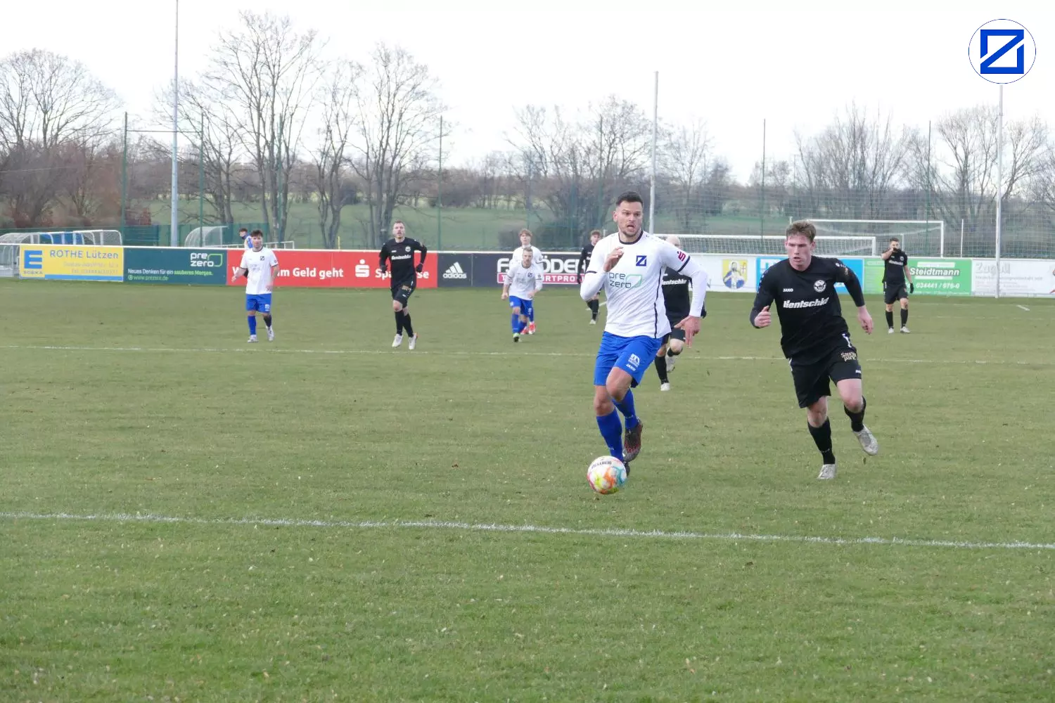 Bild: SV Blau-Weiß Zorbau – FSV Budissa Bautzen 1:2 (1:1) - Zorbau Bautzen044