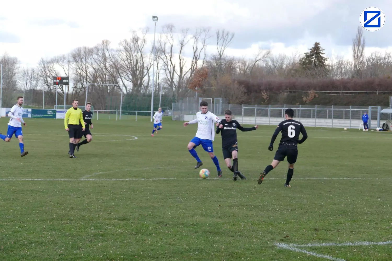 Bild: SV Blau-Weiß Zorbau – FSV Budissa Bautzen 1:2 (1:1) - Zorbau Bautzen048