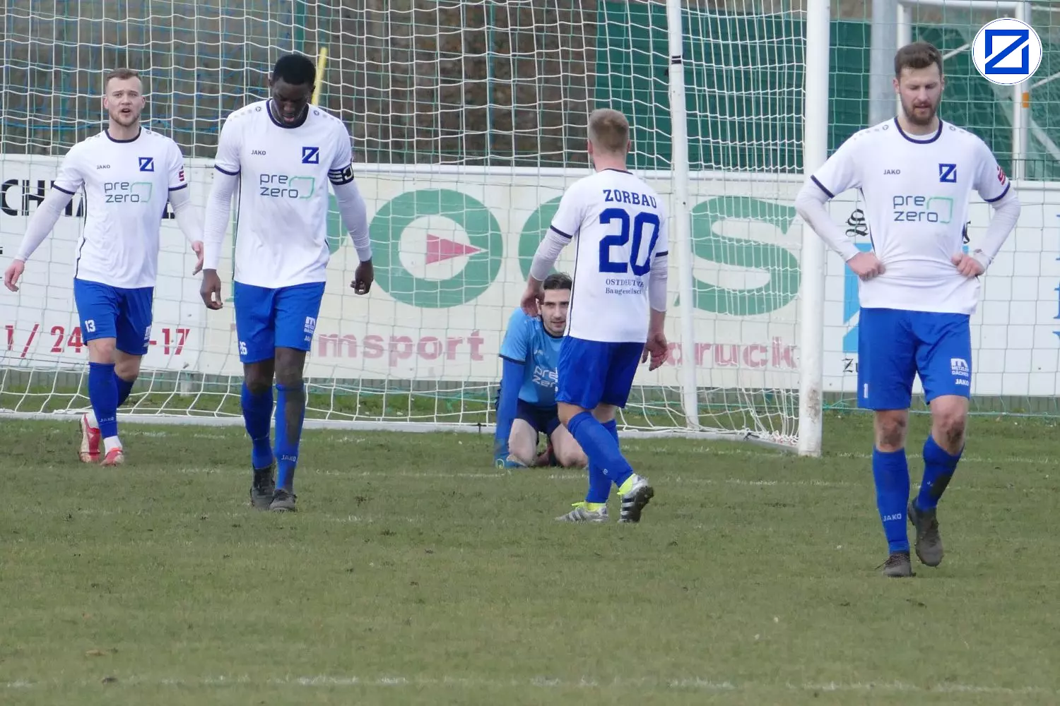 Bild: SV Blau-Weiß Zorbau – FSV Budissa Bautzen 1:2 (1:1) - Zorbau Bautzen049