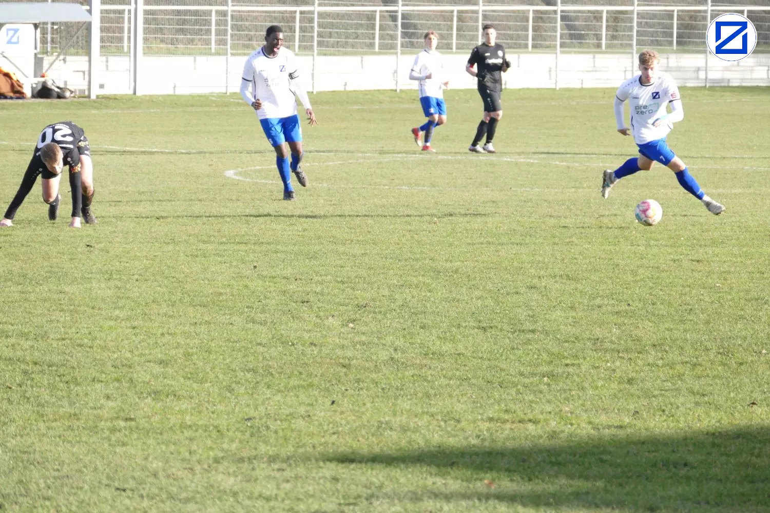 Bild: SV Blau-Weiß Zorbau – FSV Budissa Bautzen 1:2 (1:1) - Zorbau Bautzen050