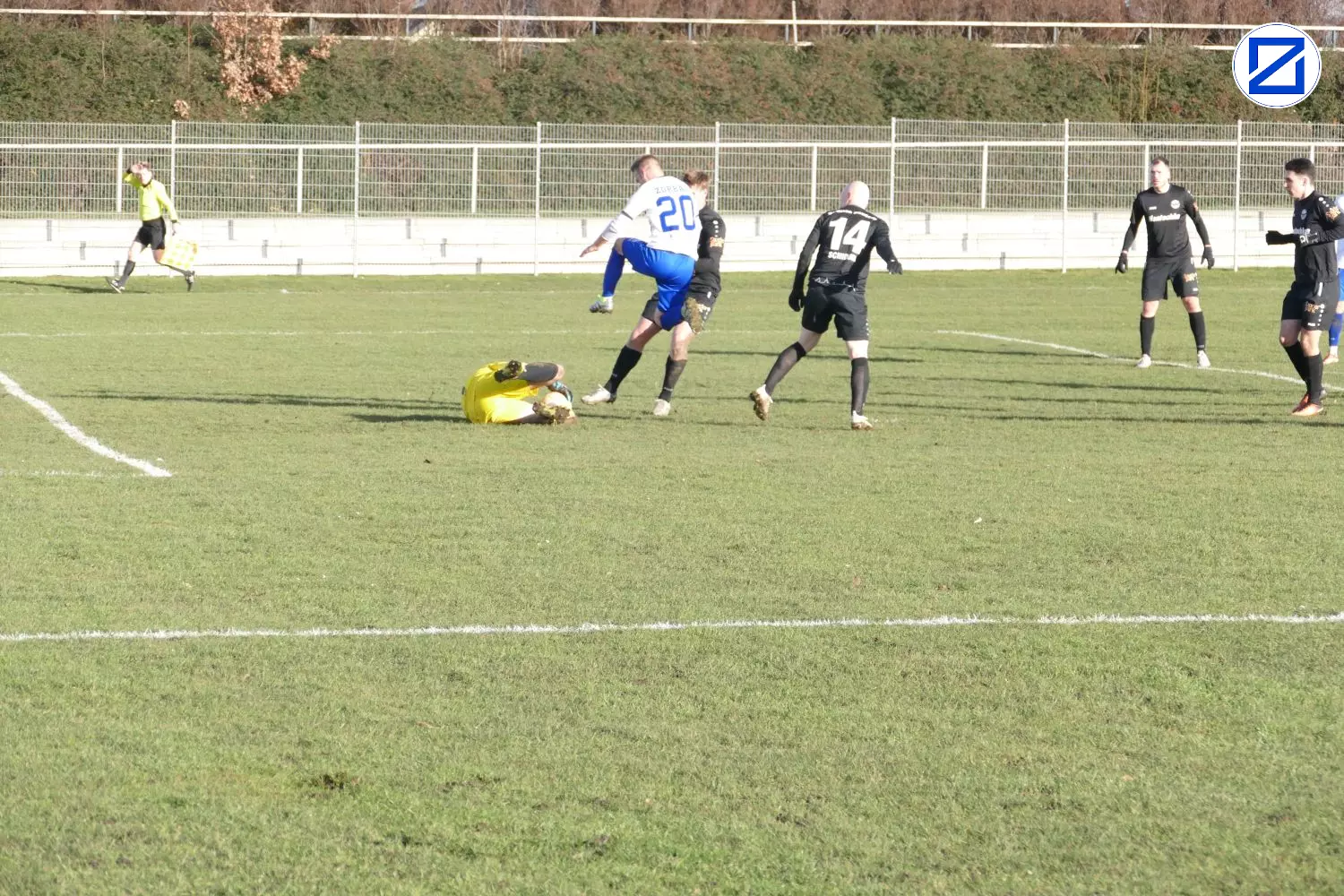 Bild: SV Blau-Weiß Zorbau – FSV Budissa Bautzen 1:2 (1:1) - Zorbau Bautzen2010