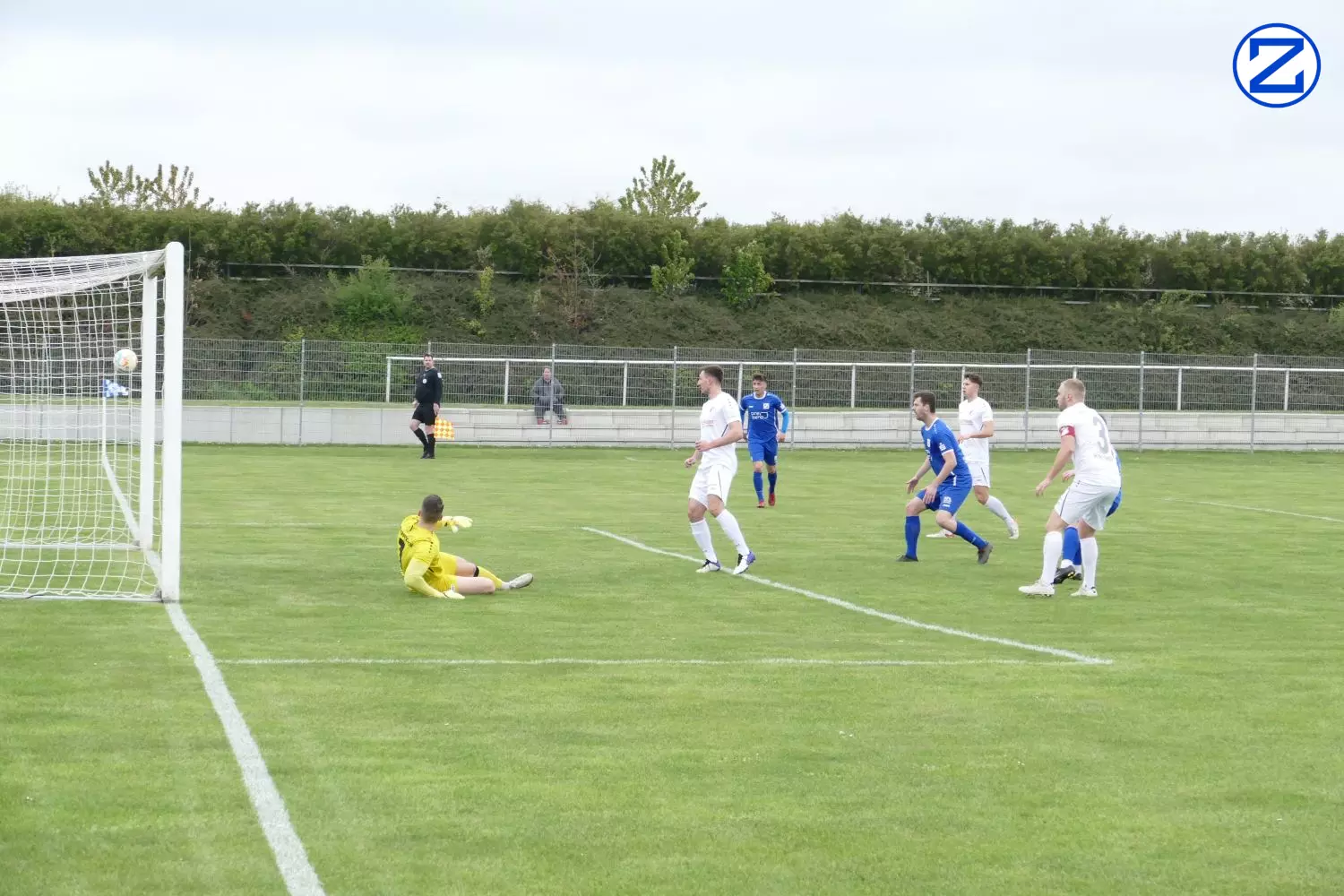 Bild: SV Blau-Weiß Zorbau - VfB Krieschow 1:6 (1:1) - Heimspiel013
