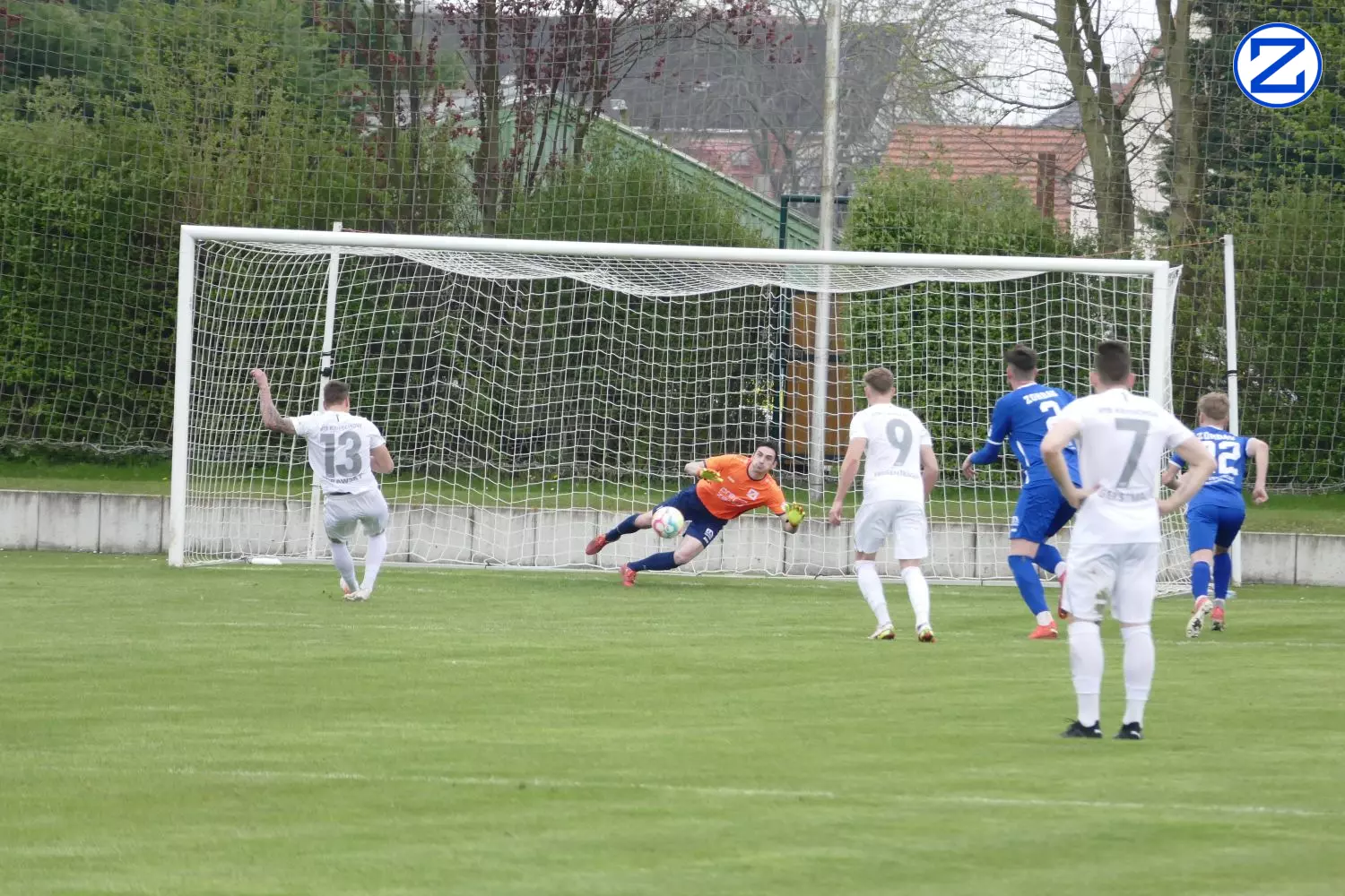 Bild: SV Blau-Weiß Zorbau - VfB Krieschow 1:6 (1:1) - Heimspiel014