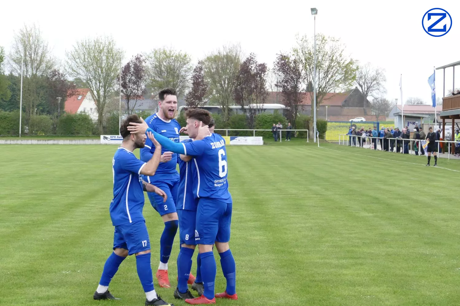 Bild: SV Blau-Weiß Zorbau - VfB Krieschow 1:6 (1:1) - Heimspiel015