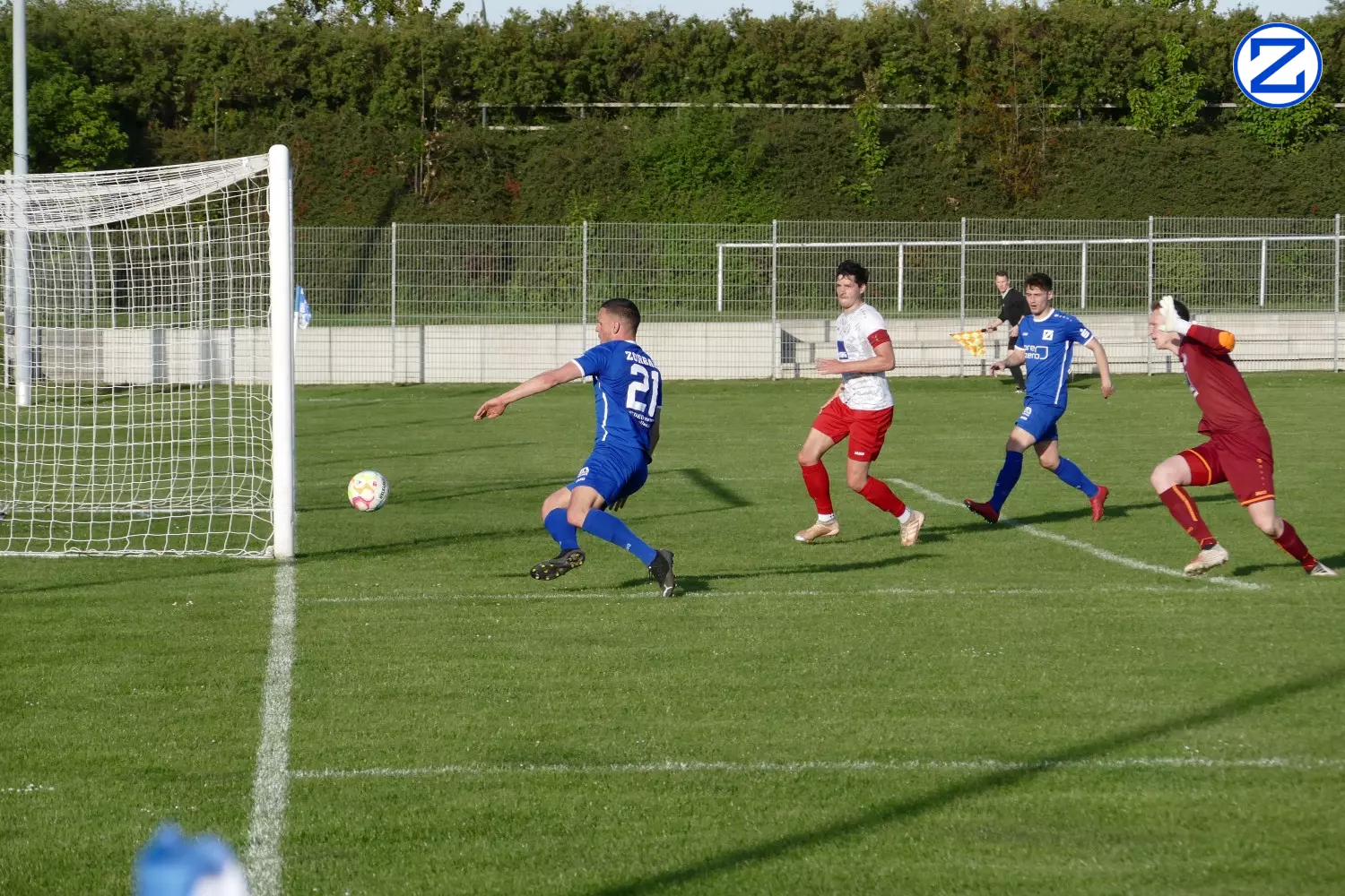 Bild: SV Blau-Weiß Zorbau - VfL Halle 1896 0:1 (0:0) - Zorbau Vfl Halle039