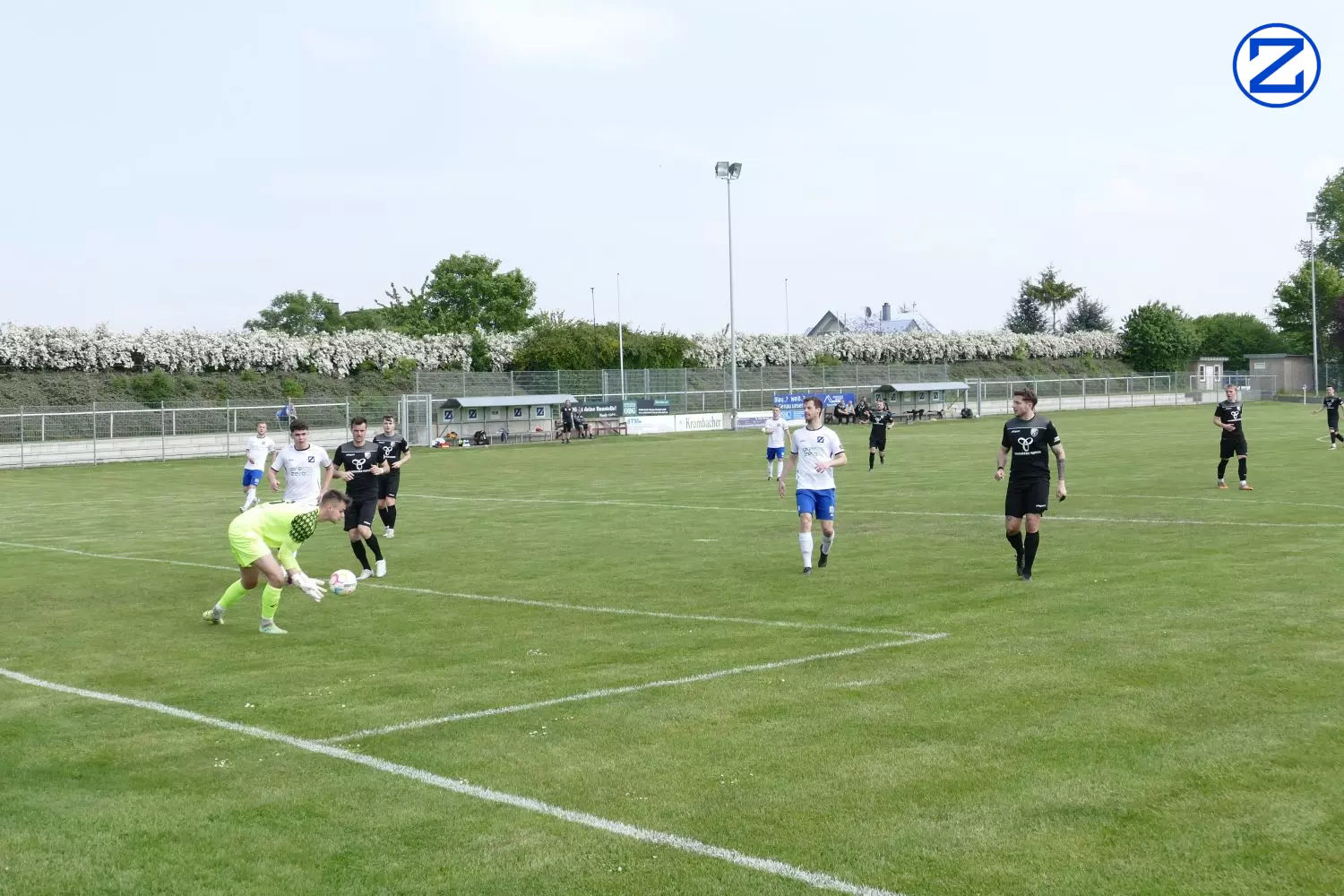Bild: SV Blau-Weiß Zorbau - SV Freital 0:2 (0:1) - Zorbau Freital037