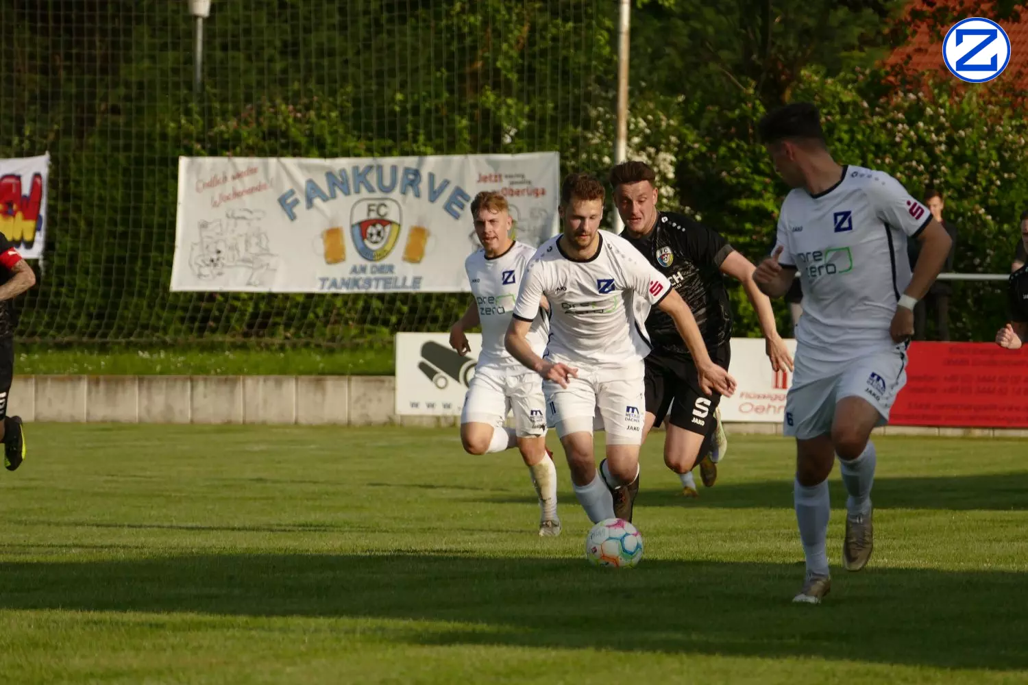Bild: SV Blau-Weiß Zorbau - FC Grimma 2:4 (0:1) - Zorbau Grimma021