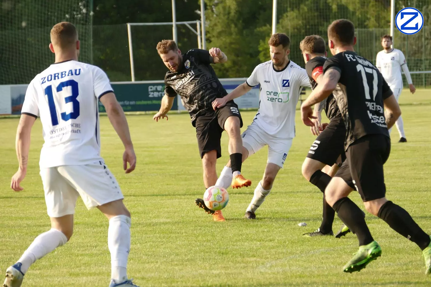 Bild: SV Blau-Weiß Zorbau - FC Grimma 2:4 (0:1) - Zorbau Grimma027
