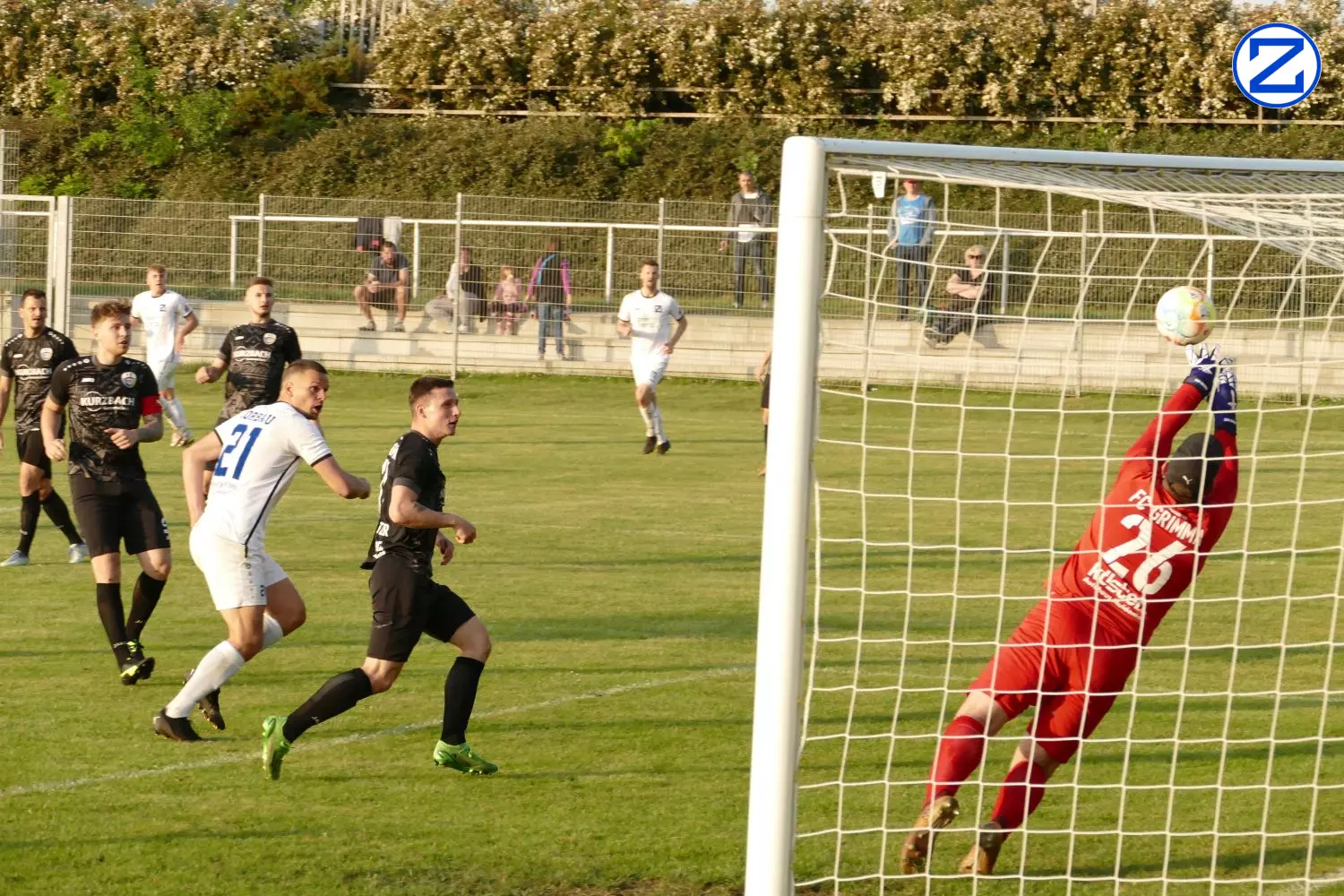 Bild: SV Blau-Weiß Zorbau - FC Grimma 2:4 (0:1) - Zorbau Grimma033