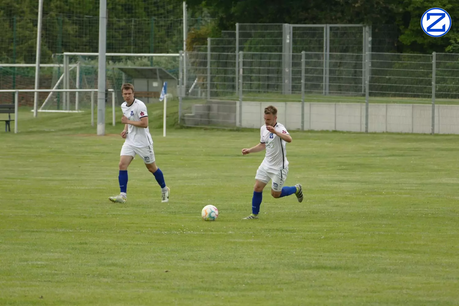 Bild: SV Blau-Weiß Zorbau - VfB Auerbach 1906 2:4 (1:3) - Auerbach004