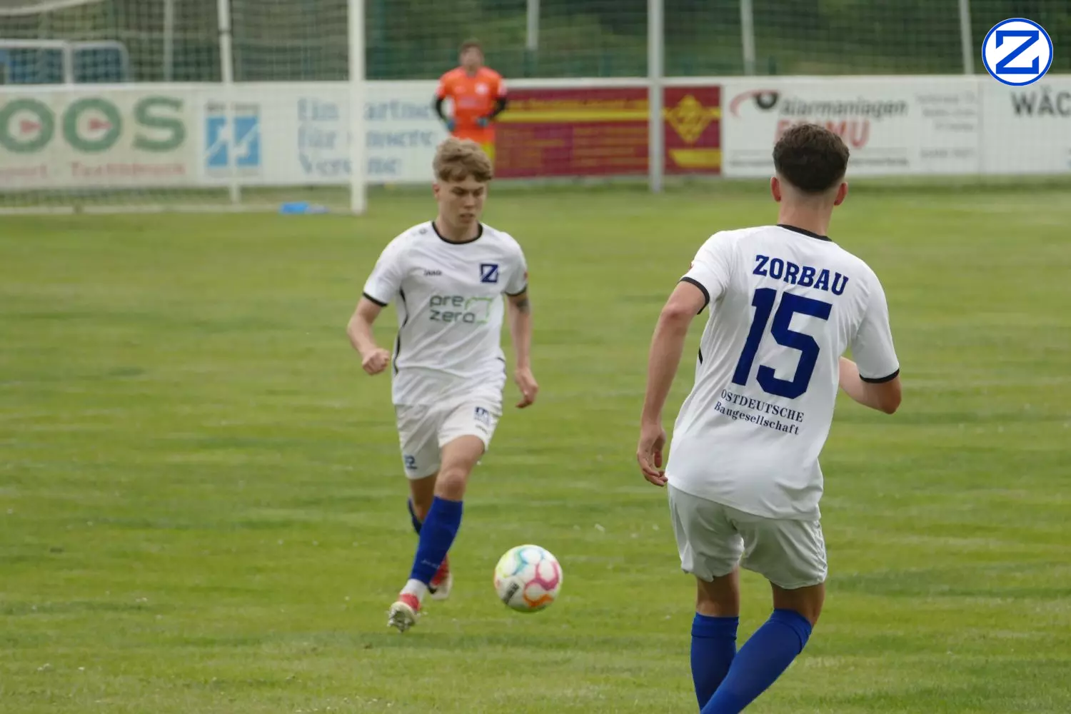 Bild: SV Blau-Weiß Zorbau - VfB Auerbach 1906 2:4 (1:3) - Auerbach005