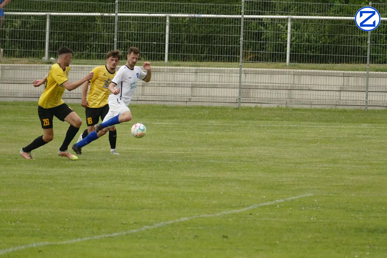 Bild: SV Blau-Weiß Zorbau - VfB Auerbach 1906 2:4 (1:3) - Auerbach007