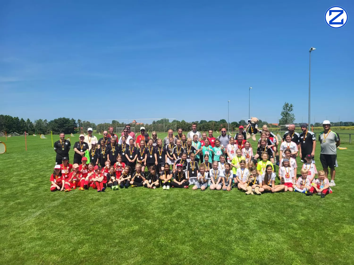 Bild: 1. Auftritt der E/F-Juniorinnen - Zorbau001