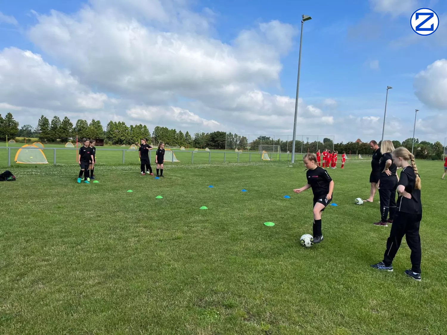 Bild: 1. Auftritt der E/F-Juniorinnen - Zorbau010