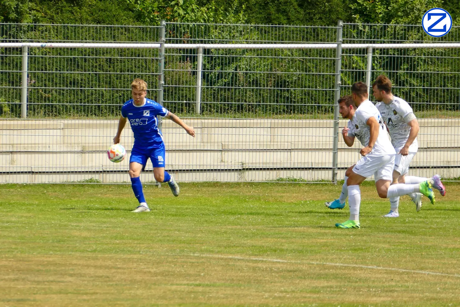 Bild: SV Blau-Weiß Zorbau - TSV Gera-Westvororte 4:1 (0:0) - Zorbau Gera Westvororte 1014