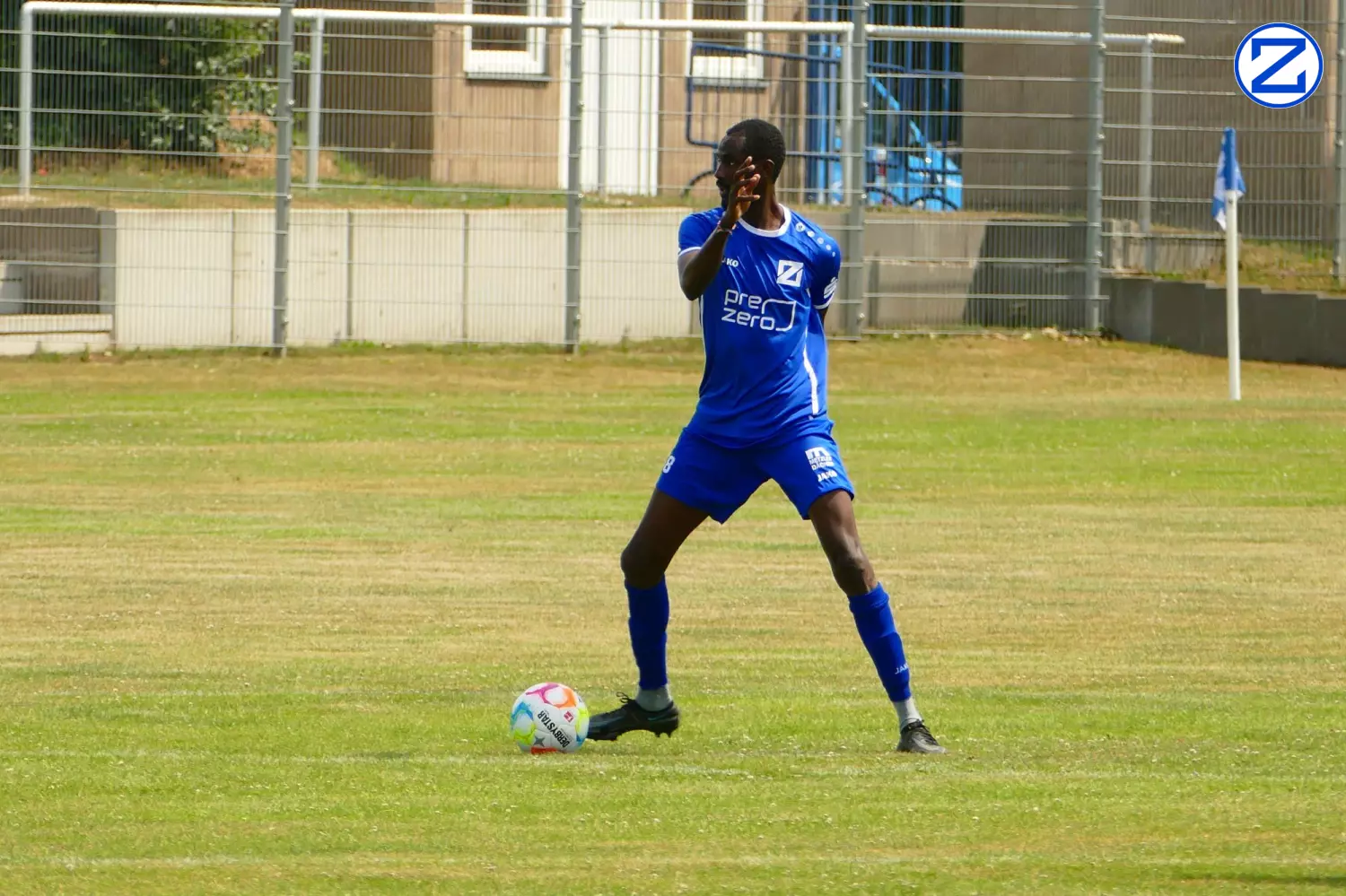 Bild: SV Blau-Weiß Zorbau - TSV Gera-Westvororte 4:1 (0:0) - Zorbau Gera Westvororte 1021