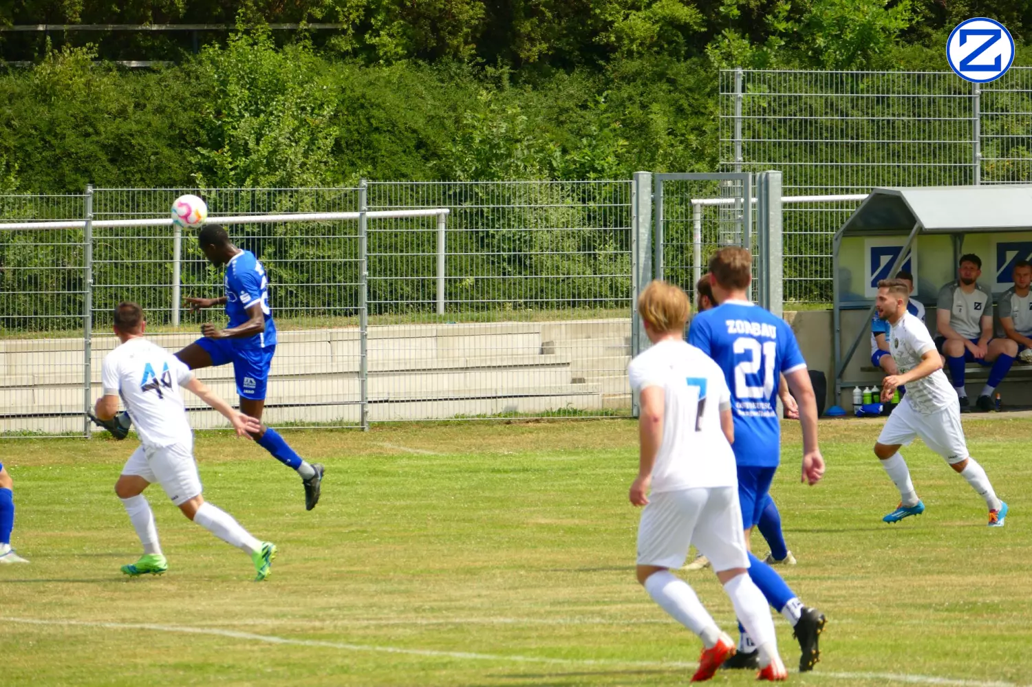 Bild: SV Blau-Weiß Zorbau - TSV Gera-Westvororte 4:1 (0:0) - Zorbau Gera Westvororte 1023