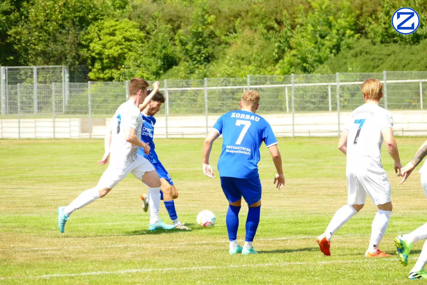 Bild: SV Blau-Weiß Zorbau - TSV Gera-Westvororte 4:1 (0:0) - Zorbau Gera Westvororte 1038