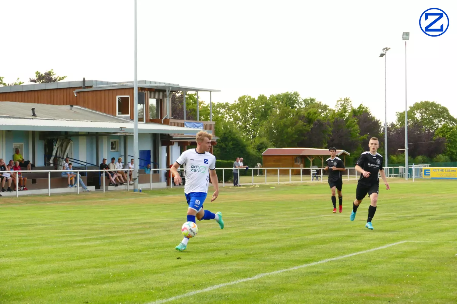 Bild: SV Blau-Weiß Zorbau - JFV Gera U23 7:2 - Jfv Gera020
