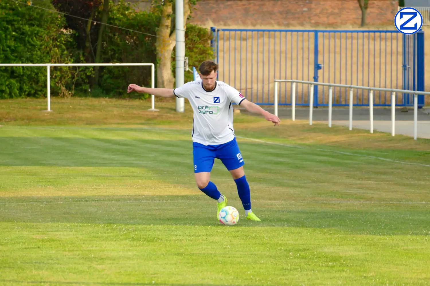 Bild: SV Blau-Weiß Zorbau - JFV Gera U23 7:2 - Jfv Gera045