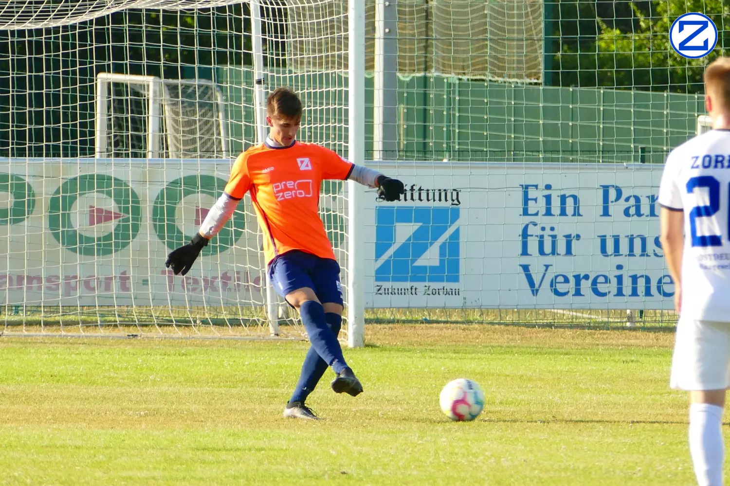 Bild: SV Blau-Weiß Zorbau - SSV Markranstädt 3:2 (2:1) - Markranstaedt0019