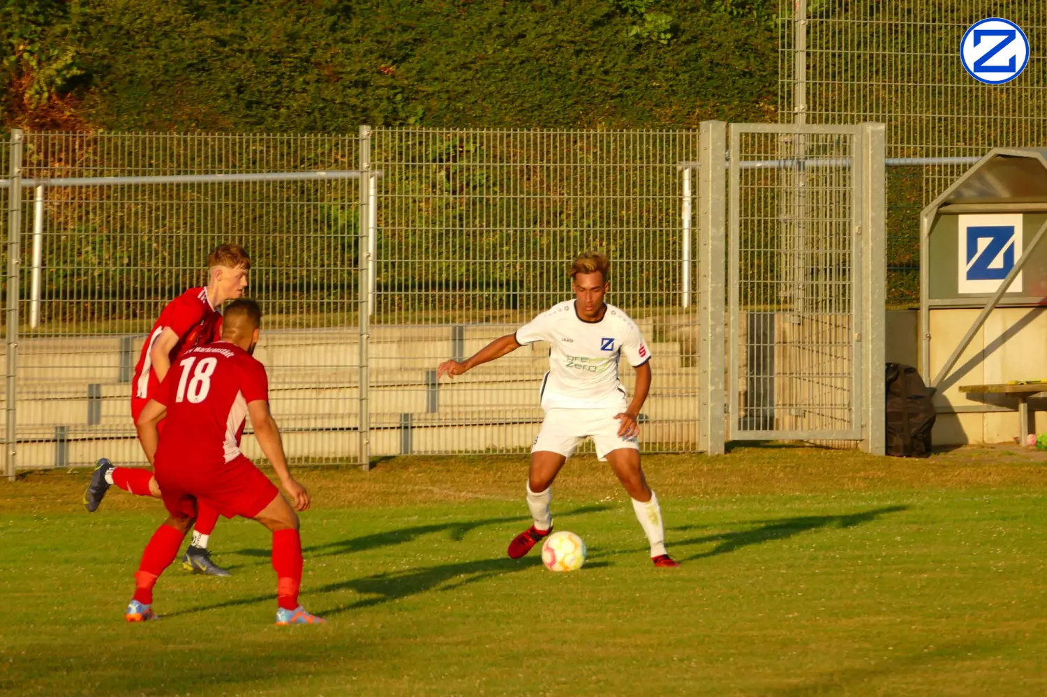 Bild: SV Blau-Weiß Zorbau - SSV Markranstädt 3:2 (2:1) - Markranstaedt1022