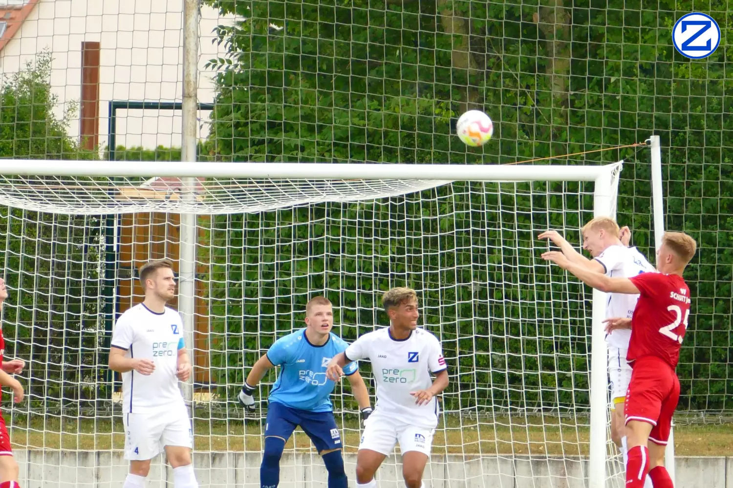 Bild: SV Blau-Weiß Zorbau - SV Schott Jena 0:2 - Schott Jena003