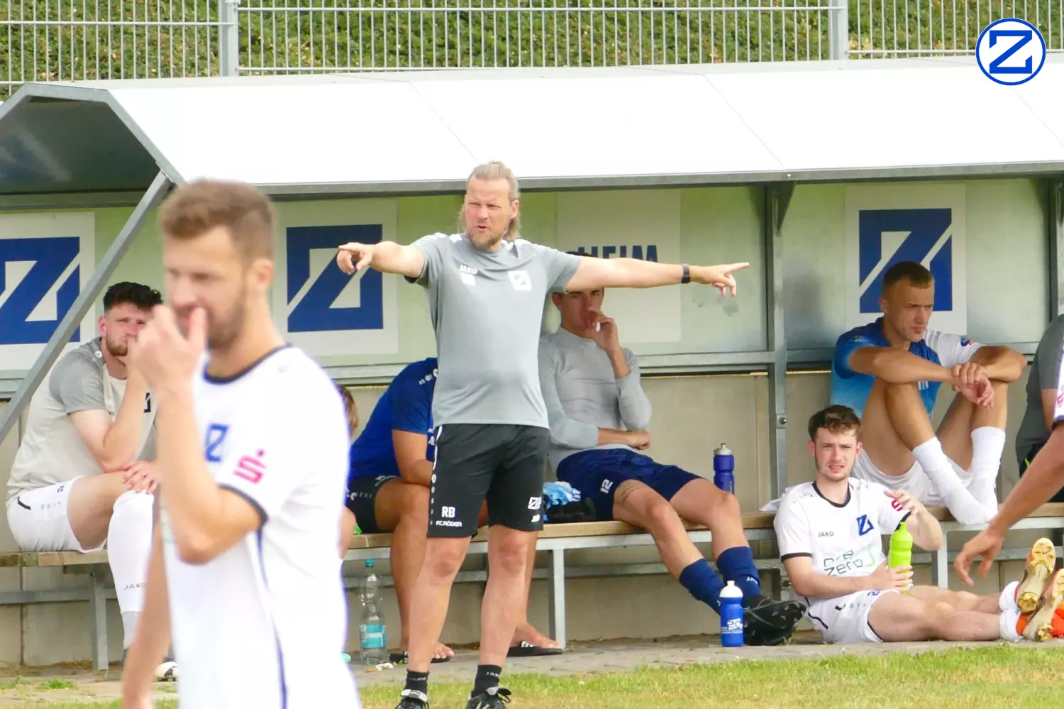 Bild: SV Blau-Weiß Zorbau - SV Schott Jena 0:2 - Schott Jena005