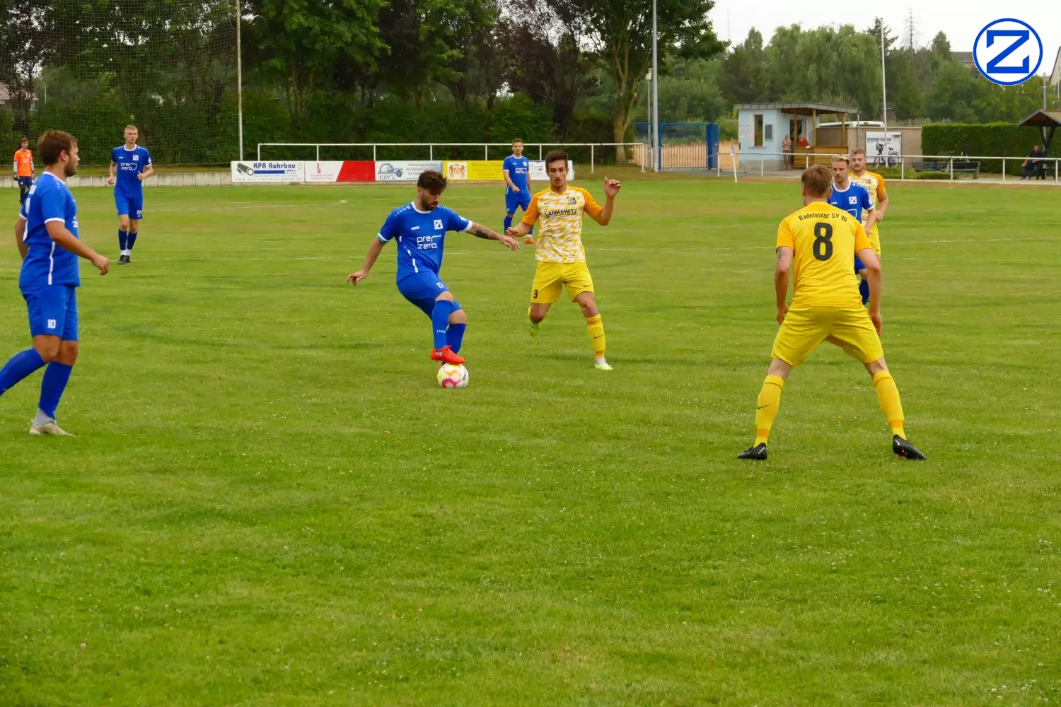 Bild: SV Blau-Weiß Zorbau - Radefelder SV 90 6:3 (3:2) - Radefeld1013